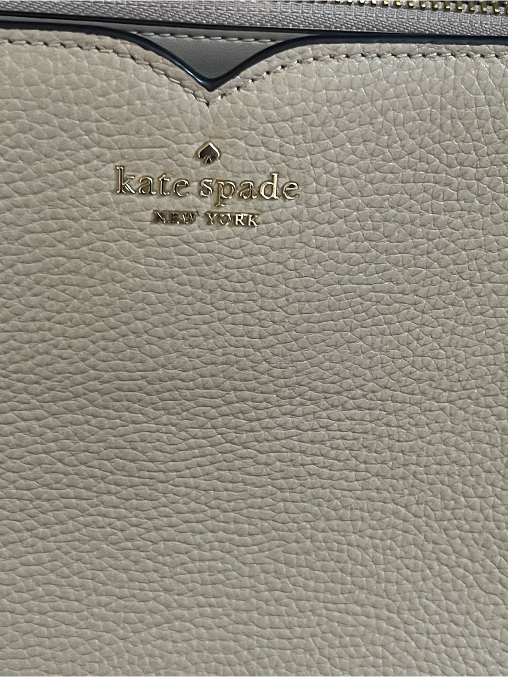 Kate Spade Harlow pebble, leather warm beige Crossbody retail $279 - Picture 3 of 10
